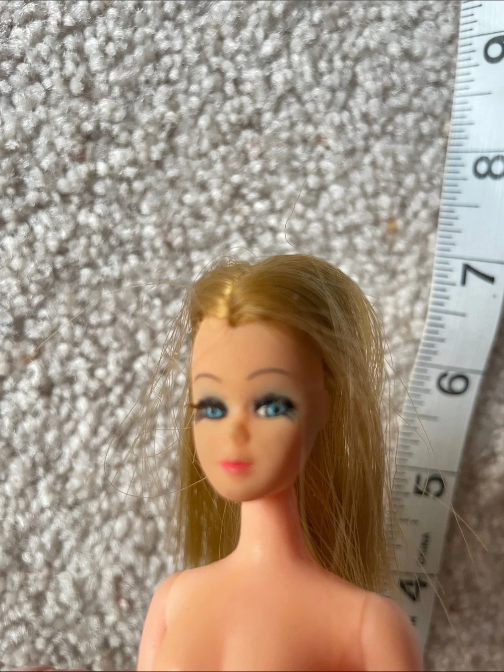 1970-71 Dawn doll vintage used condition